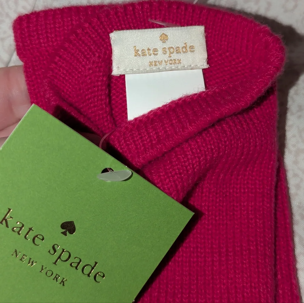 NWT Kate Spade Fingerless Arm Warmers with Black Fuzzy Spade Symbols ♠️♠️